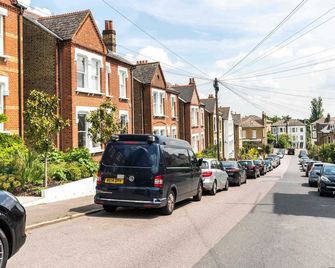 Beautiful 3bd Home Forest Hill South London - Londres - Extérieur