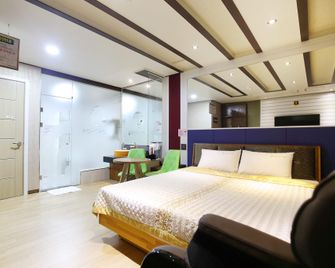 Jincheon Island Self check-in Motel - Jincheon - Habitación