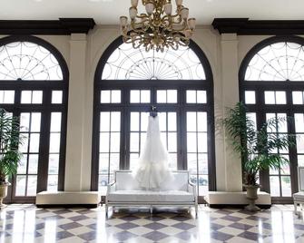 Berkeley Oceanfront Hotel - Asbury Park - Lobby