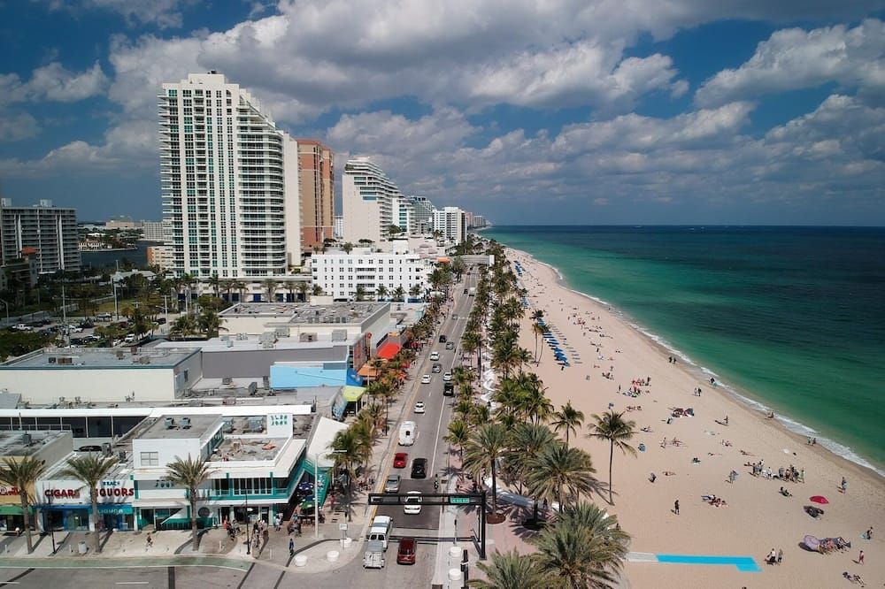 Lauderdale Breeze Villas - Cozy Coastal Studio - Fort Lauderdale - Strand