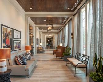 The Inn at Patrick Square - Clemson - Lobby