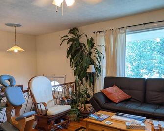 Fairhaven Guesthouse - Charlottesville - Sala de estar