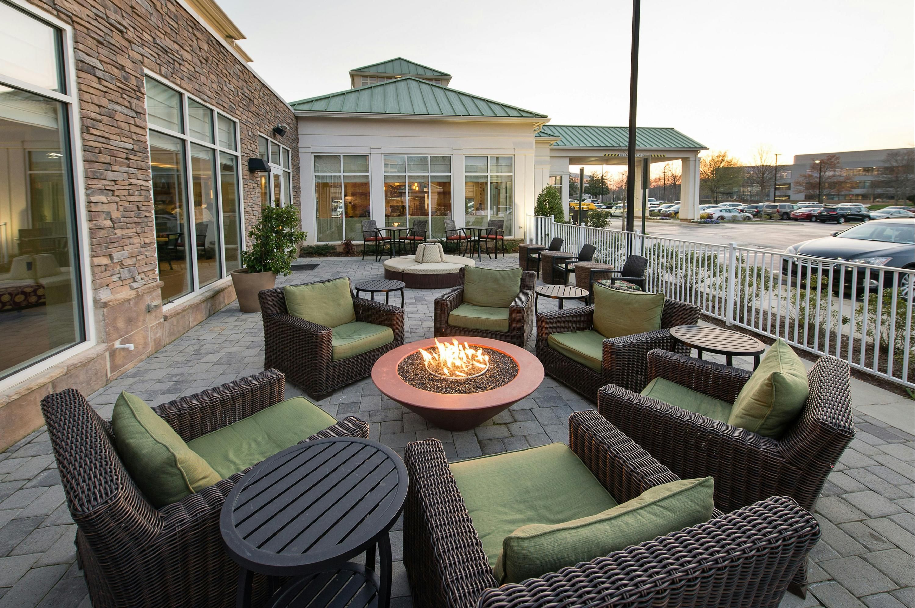 Hilton Garden Inn Charlotte Airport - Charlotte - Pátio