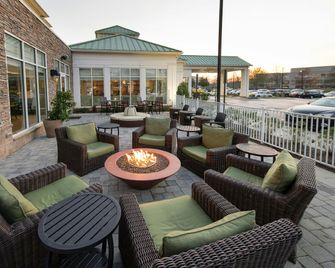 Hilton Garden Inn Charlotte Airport - Charlotte - Pátio
