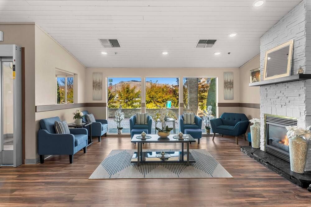 Clarion Pointe Wenatchee - Wenatchee - Lounge