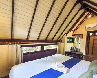 Baan Thong Ching Resort - Khanom - Bedroom
