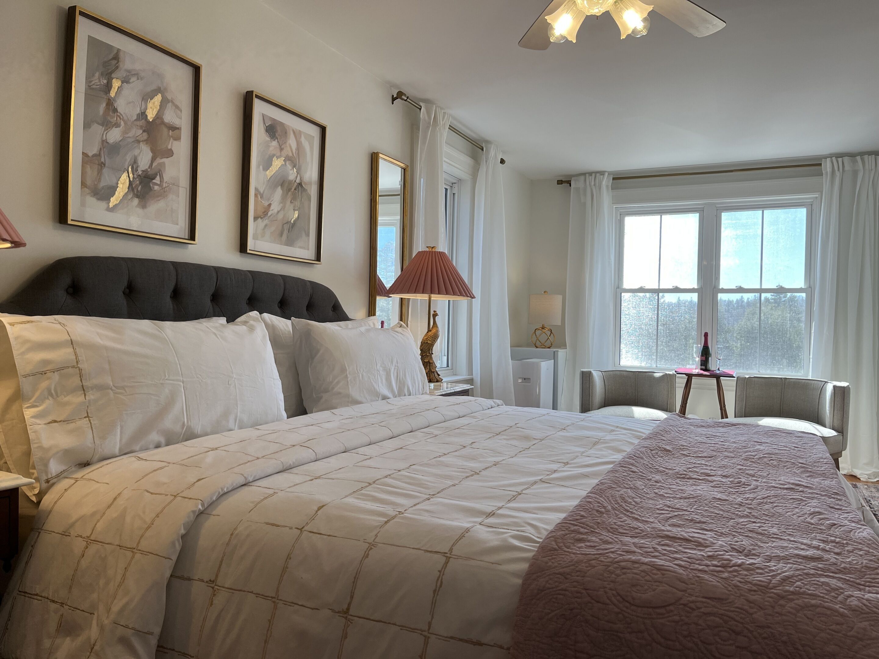 Surfside Inn - Hubbards