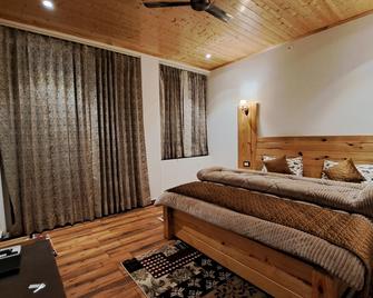 Countryside Villa Dhanolti - Dhanaulti - Habitación