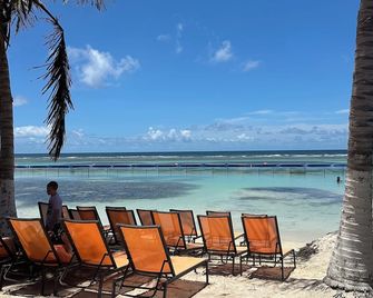 Oneiro Suites with Sea View - Majahual