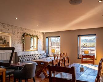 The Juniperlea Inn - Pathhead - Restaurant