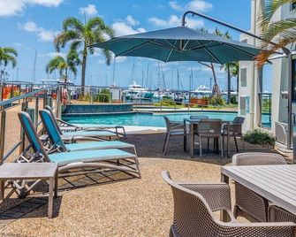 Mantra Marina Hotel Room - Urangan