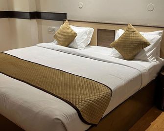 Hotel Vasu International - Phagwara - Habitación