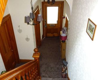 Adelphi Villa - Oban - Pasillo