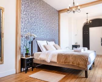 Guillaume's room at Château d'Hermival - Hermival-les-Vaux - Habitación