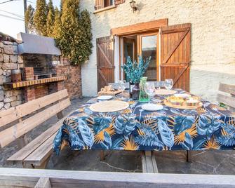 La ferme du château - Gières - Patio
