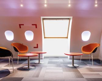 ibis Styles Paris Vélizy - Vélizy-Villacoublay - Lounge
