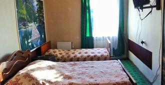 Hotel Lilo near Airport - Tbilisi - Bedroom