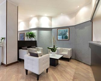 B&B Hotel Como City Center - Комо - Бар