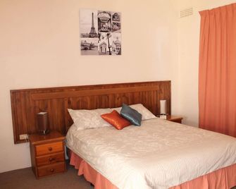 Flinders Ranges Motel - The Mill - Quorn - Bedroom
