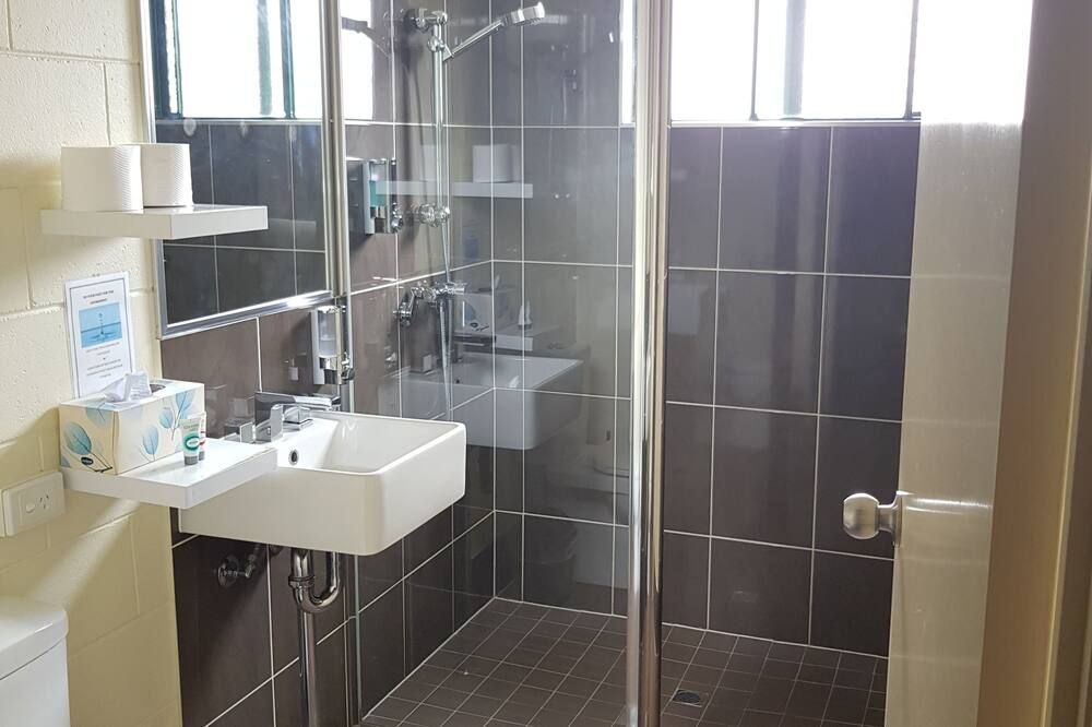 Harbour Lodge Motel - Gladstone - Baño