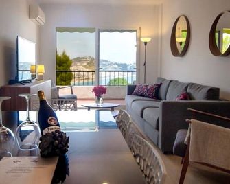 Casa Tropicana - La Herradura - Living room