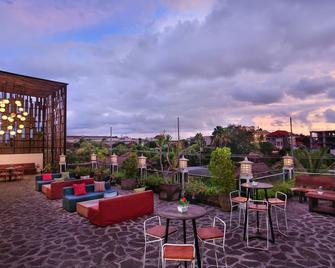 The Alea Hotel Seminyak - Kuta - Patio