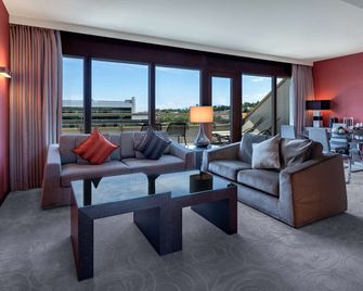 Hilton Geneva Hotel and Conference Centre - Le Grand-Saconnex - Huiskamer