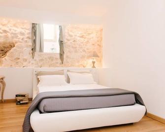 Barone Gambadoro - Monte Sant'Angelo - Schlafzimmer