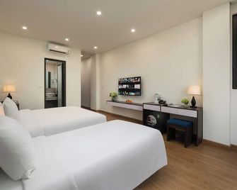 Queen Cafe Hotel - Hanoi - Bedroom
