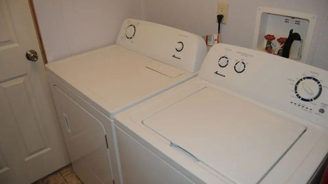 Yellowstone Self Catering Lodging