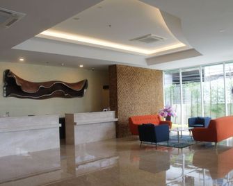 Grand Orchid Hotel Yogyakarta - Depok - Lobby