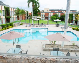 Holiday Inn Hermosillo - Hermosillo - Alberca