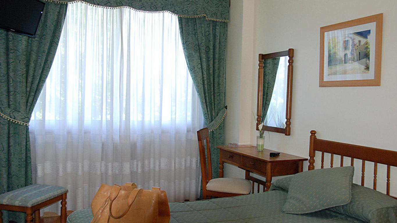 Hotel América