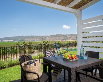 Holiday Village Kibbutz Mizra - Mizra‘ - Balcony