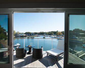The Boathouse Waterfront Hotel - Kennebunkport - Balkon