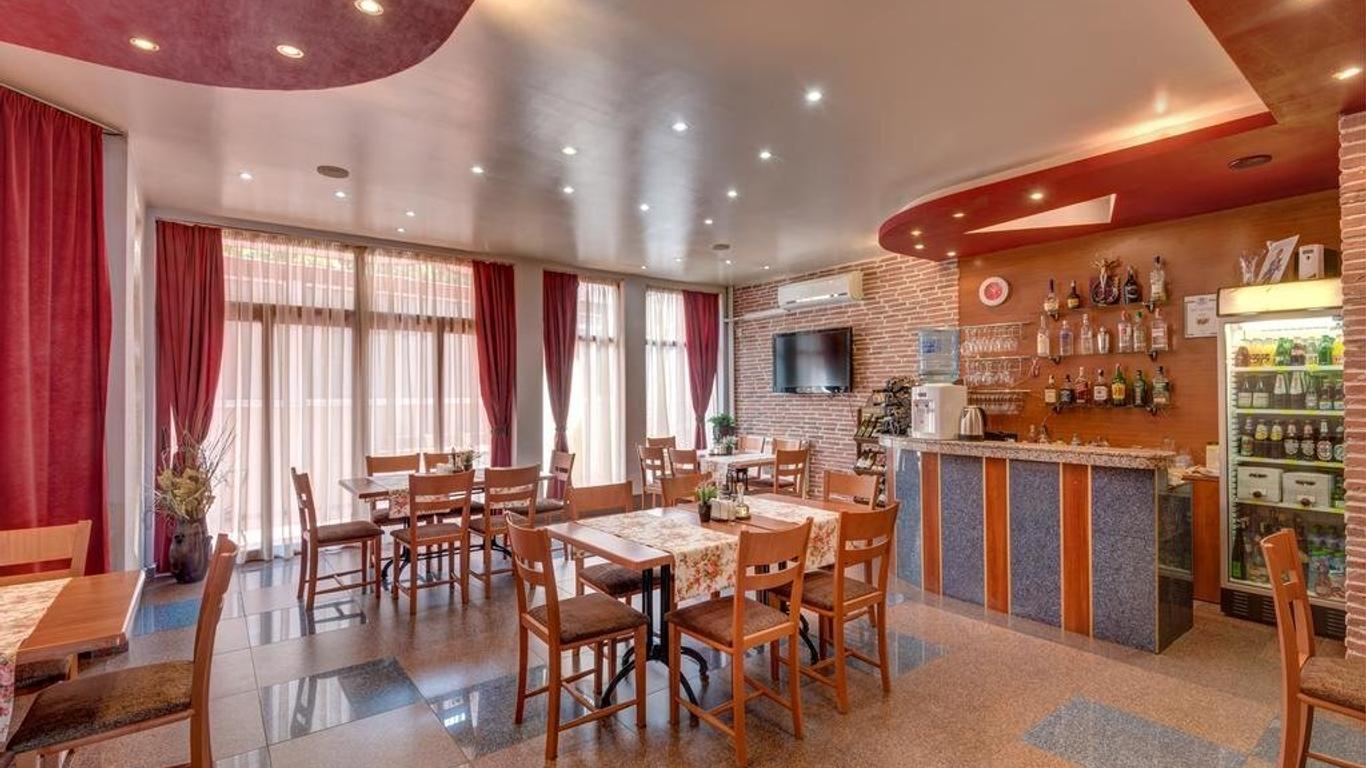 Hotel Prestige
