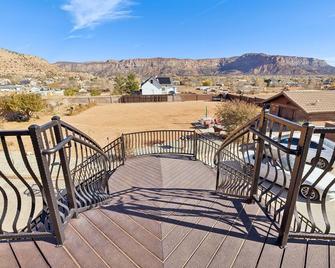 Zion Cliff Lodge - Hildale - Balcón