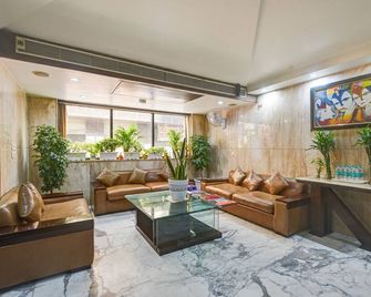 Airport Hotel Grand - New Delhi - Lobby