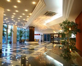 Hotel Montenegro Beach Resort - Budva - Lobby