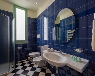 Hotel Euromare - Castro di Lecce - Bathroom