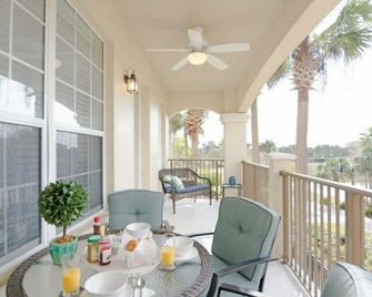 Modern Vacation Apartment with a Lake View - Williamsburg - Balcony