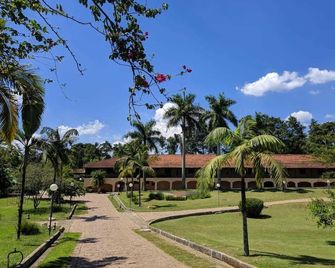 Polo Hotel Fazenda - Indaiatuba - Buiten zicht