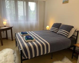 Pension Cécilia - Lourdes - Bedroom