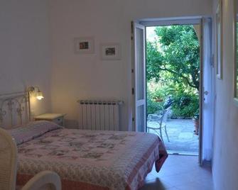 Serafina - Levanto - Slaapkamer