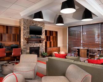 Four Points by Sheraton Kansas City Airport - קנזס סיטי - טרקלין