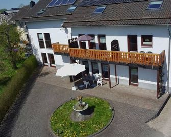 5-bed vacation apartment type 3B - Franzenhof, vacation apartments - Blankenheim - Building
