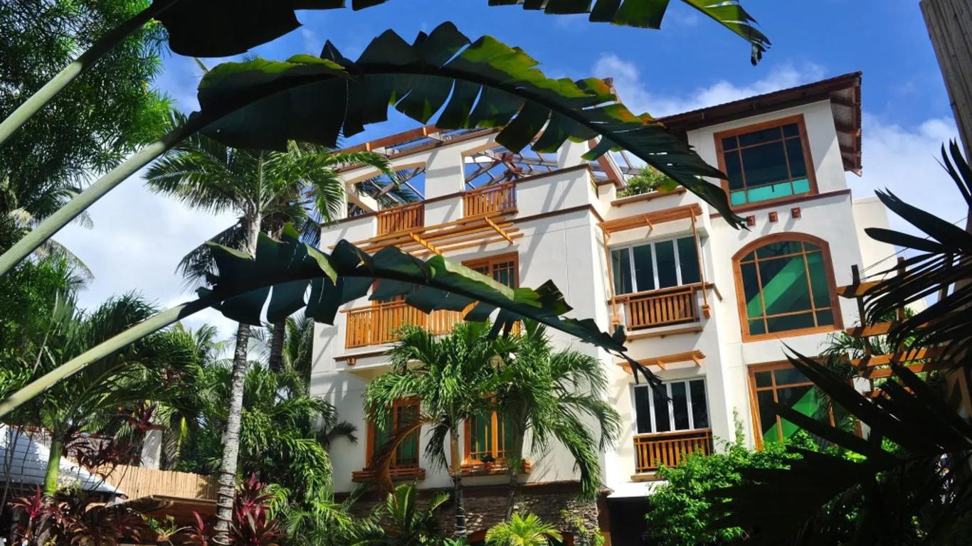 Boracay Beach Club