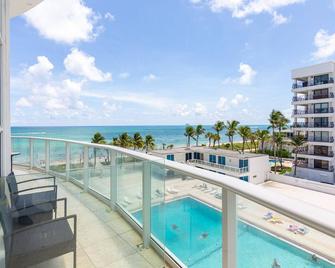 Girasole Apartments - Miami Beach - Pool