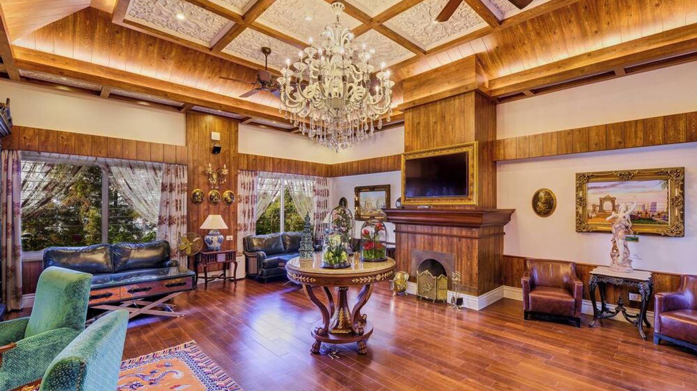 Mayfair Himalayan Spa Resort