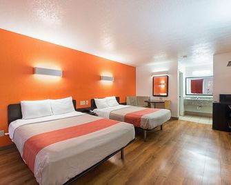 Motel 6 San Antonio - Fiesta Trails - San Antonio - Habitación